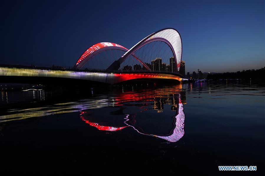 Vista nocturna de Taiyuan, Shanxi