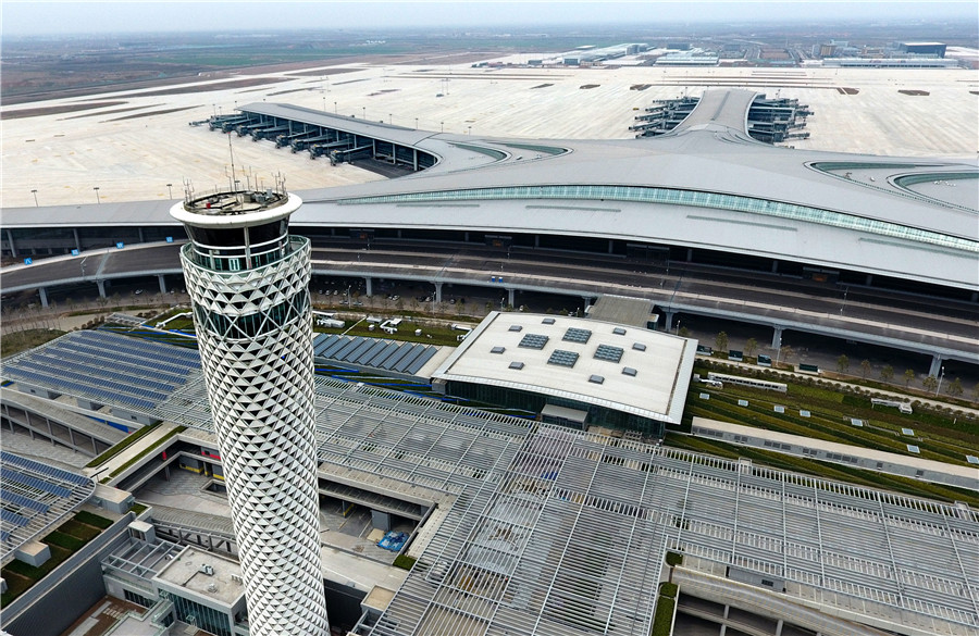 Una vista panorámica del Aeropuerto Internacional Jiaodong de Qingdao, provincia de Shandong, este de China, el 25 de marzo de 2020. [Foto / Xinhua]