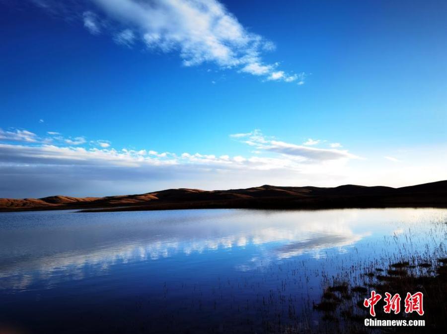 Paisaje invernal único en el nacimiento del río Amarillo