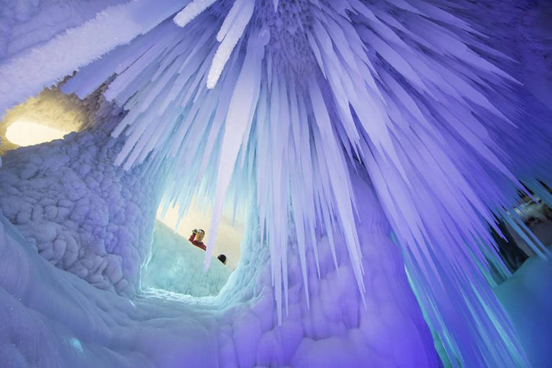 Cueva de hielo en Shanxi : maravillosa visita en pleno verano