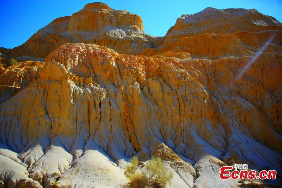 “Ciudad del Diablo” en Xinjiang: cautivadora atracción turística de paisaje raro