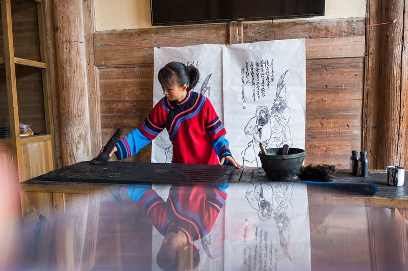 Fujian mantiene viva la tradición xilográfica china