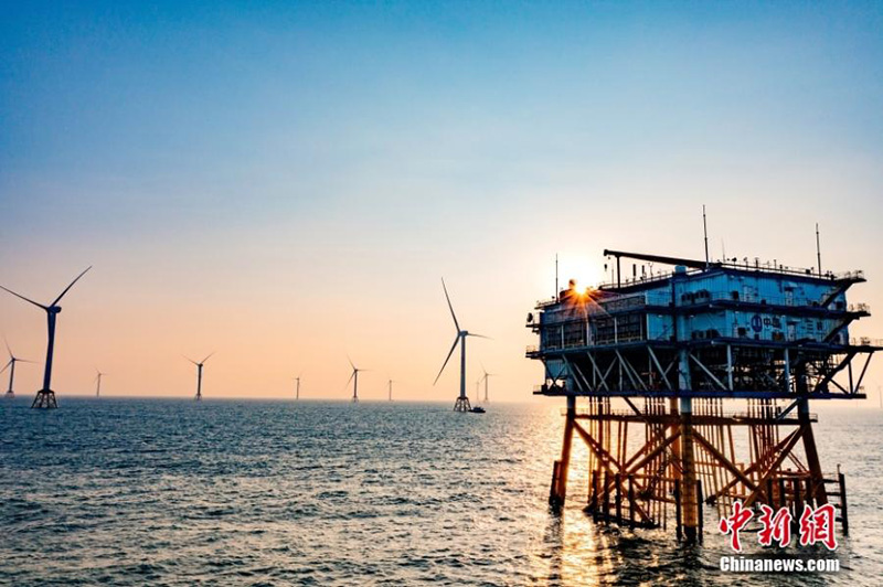 Primer parque eólico marino de un millón de kilovatios comienza a generar energía en la Gran área de la Bahía Guangdong-Hong Kong-Macao