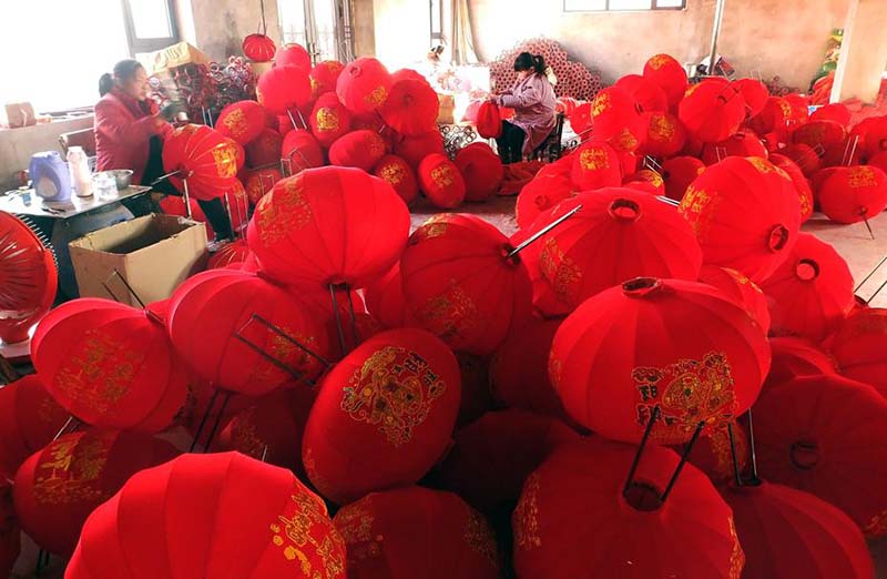 Faroles rojos por todas partes: artesanía de excelencia en Jishan, Shanxi