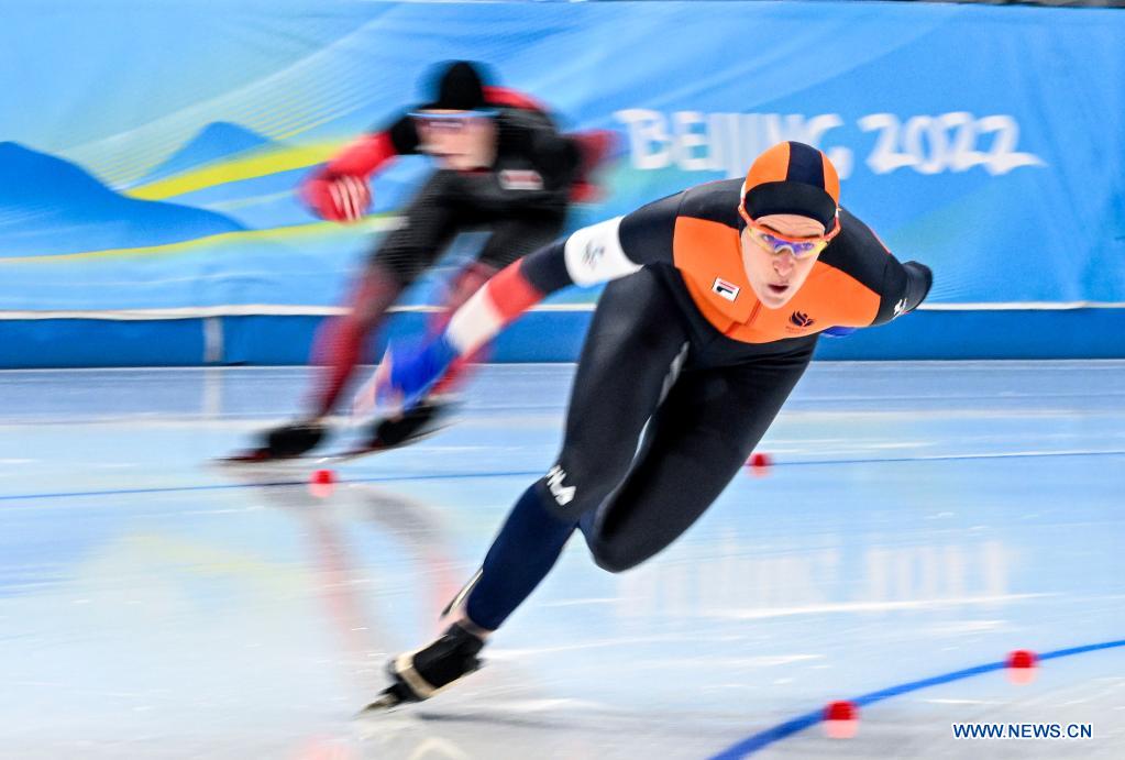 Wust gana oro en patinaje de velocidad de 1.500 metros femenino en tiempo récord olímpico en Beijing 2022