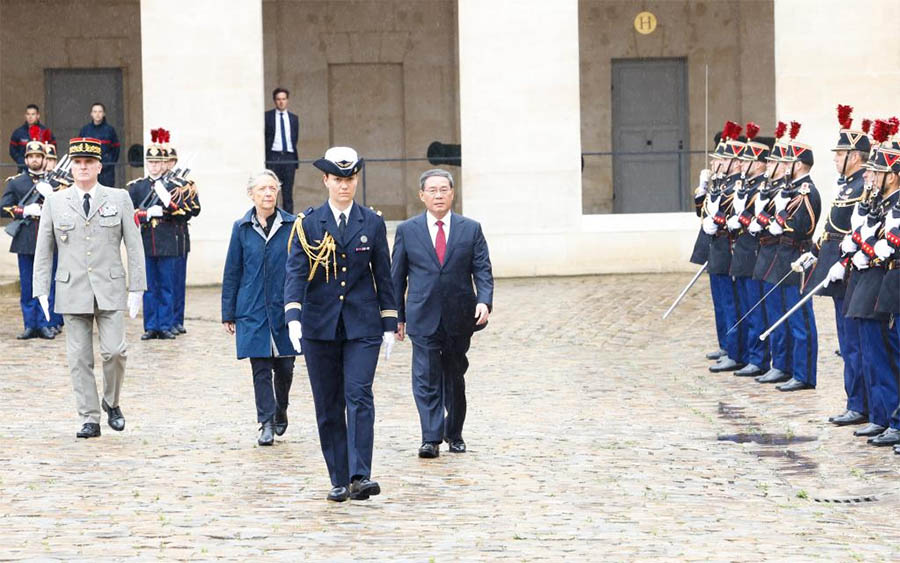 China está lista para ampliar el acceso bidireccional al mercado con Francia, dice primer ministro