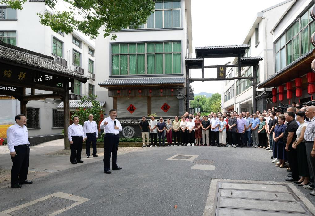 Xi inspecciona ciudad de Shaoxing en provincia oriental china de Zhejiang