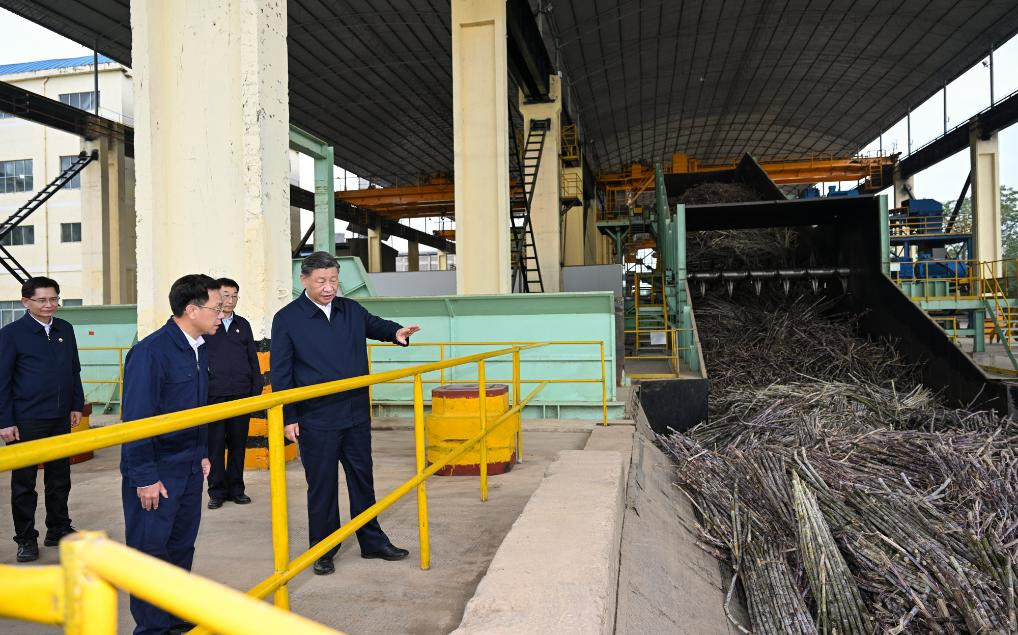 Xi inspecciona ciudad de Laibin de Guangxi en sur de China