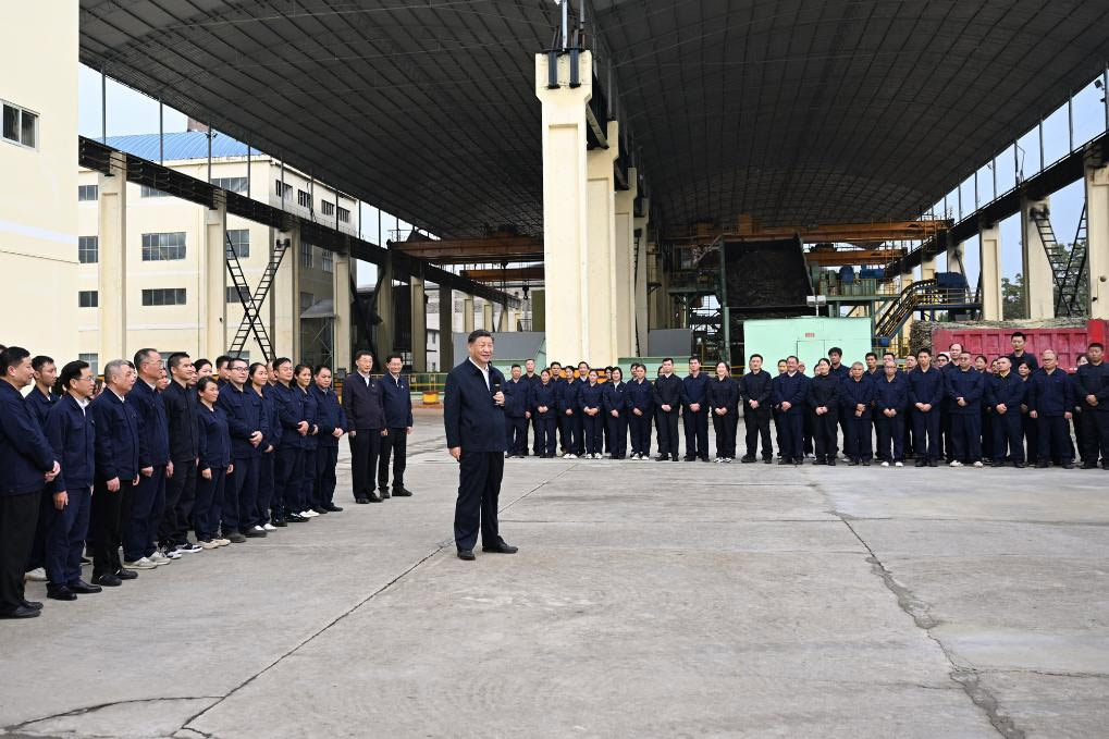 Xi inspecciona ciudad de Laibin de Guangxi en sur de China