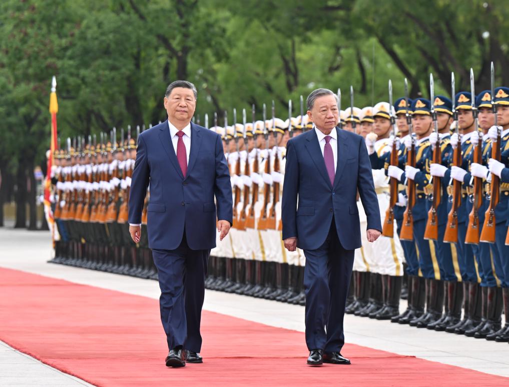 Xi y Lam sostienen conversaciones y guían desarrollo de comunidad de futuro compartido China-Vietnam