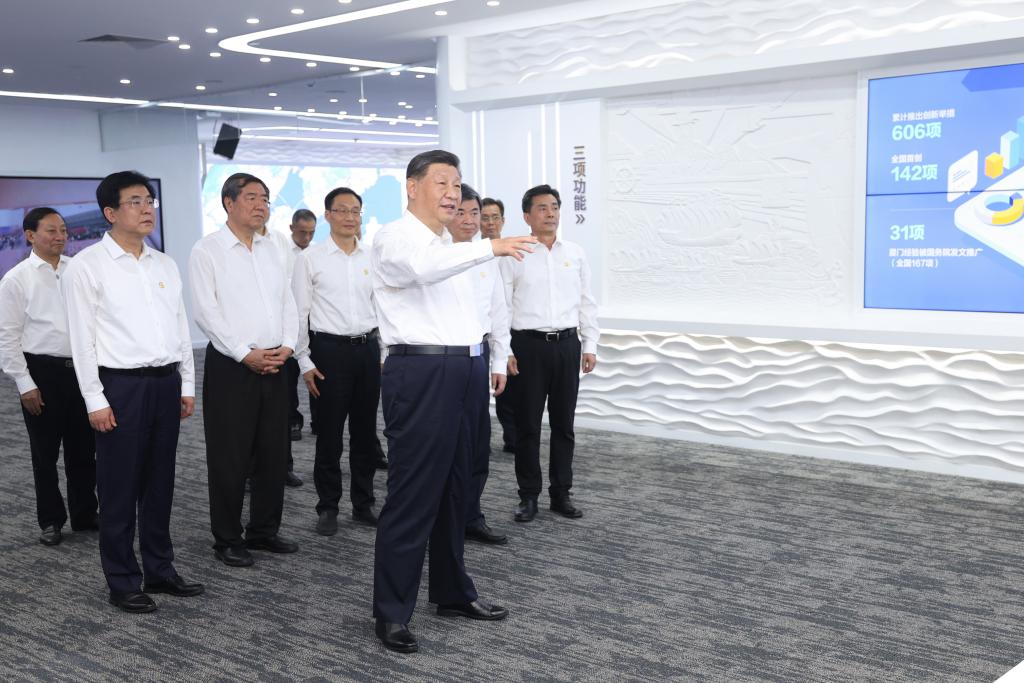 Xi insta a Fujian a desempe?ar papel pionero en modernización de China