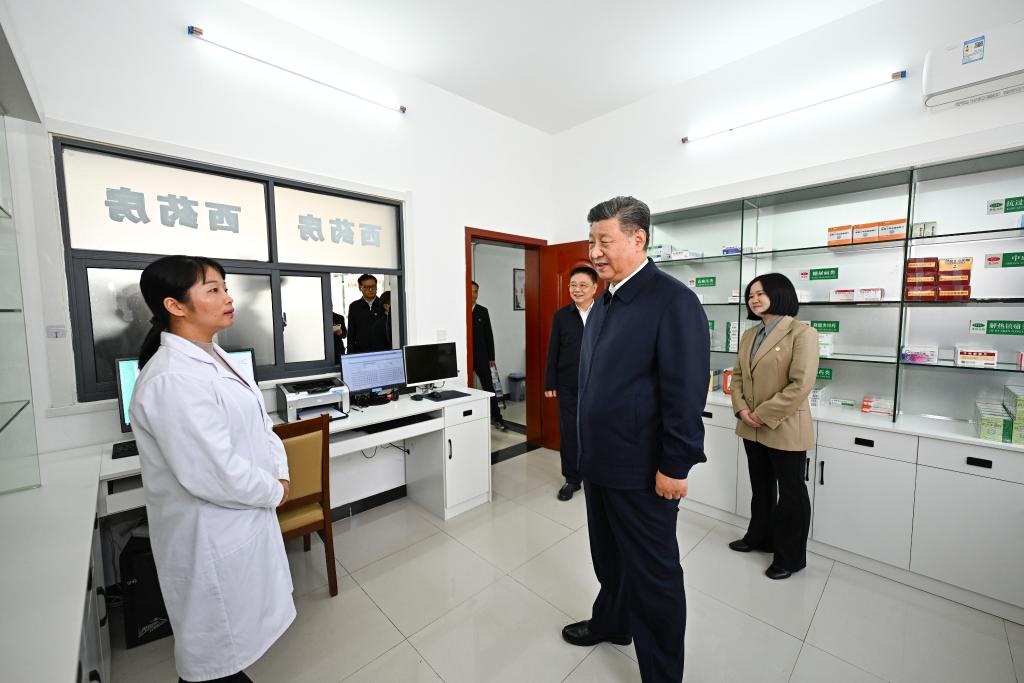 Xi inspecciona provincia central china de Hubei