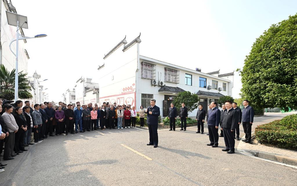 Xi inspecciona provincia central china de Hubei