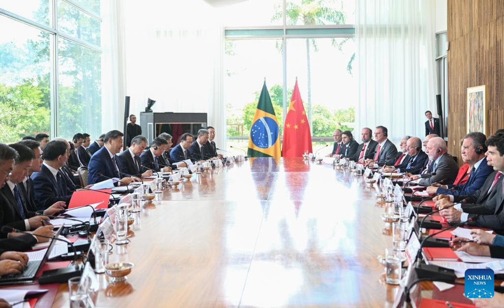 China y Brasil deciden elevar lazos durante reunión entre Xi y Lula