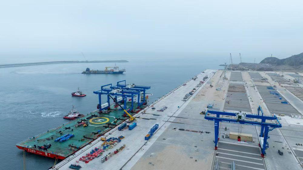 La entrada en operación del Puerto de Chancay, en Perú, permite a Gansu Logistics Group establecer envíos constantes. [Foto: cedida a chinadaily.com.cn]